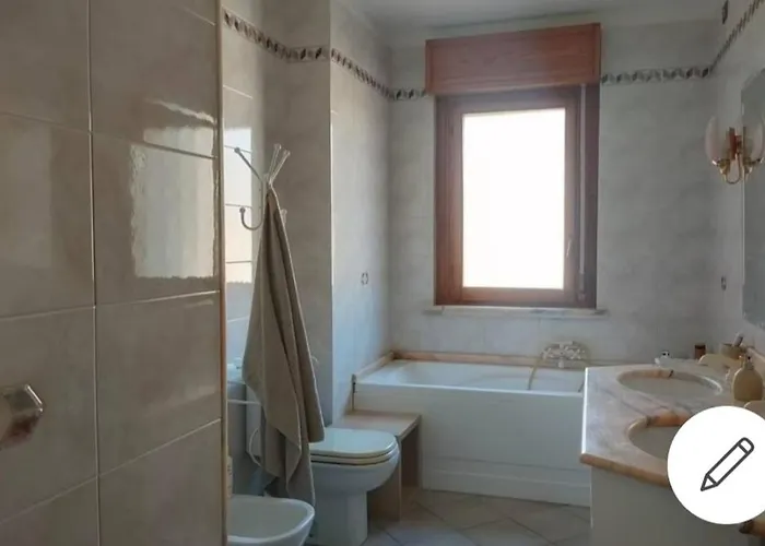 A Casa Di Dani Alloggio in famiglia *